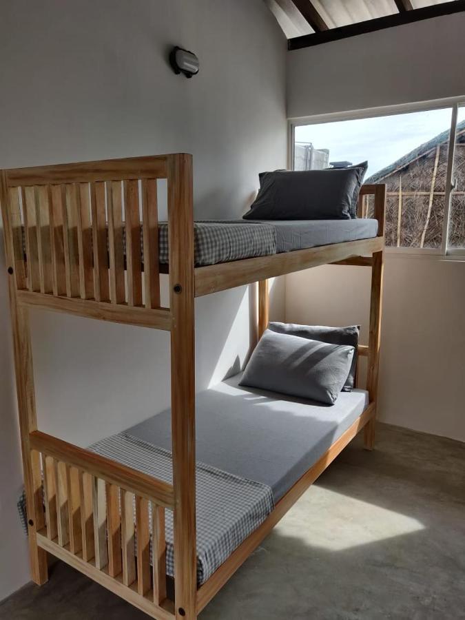 Hostel Dip N Doze Ahangama Zewnętrze zdjęcie
